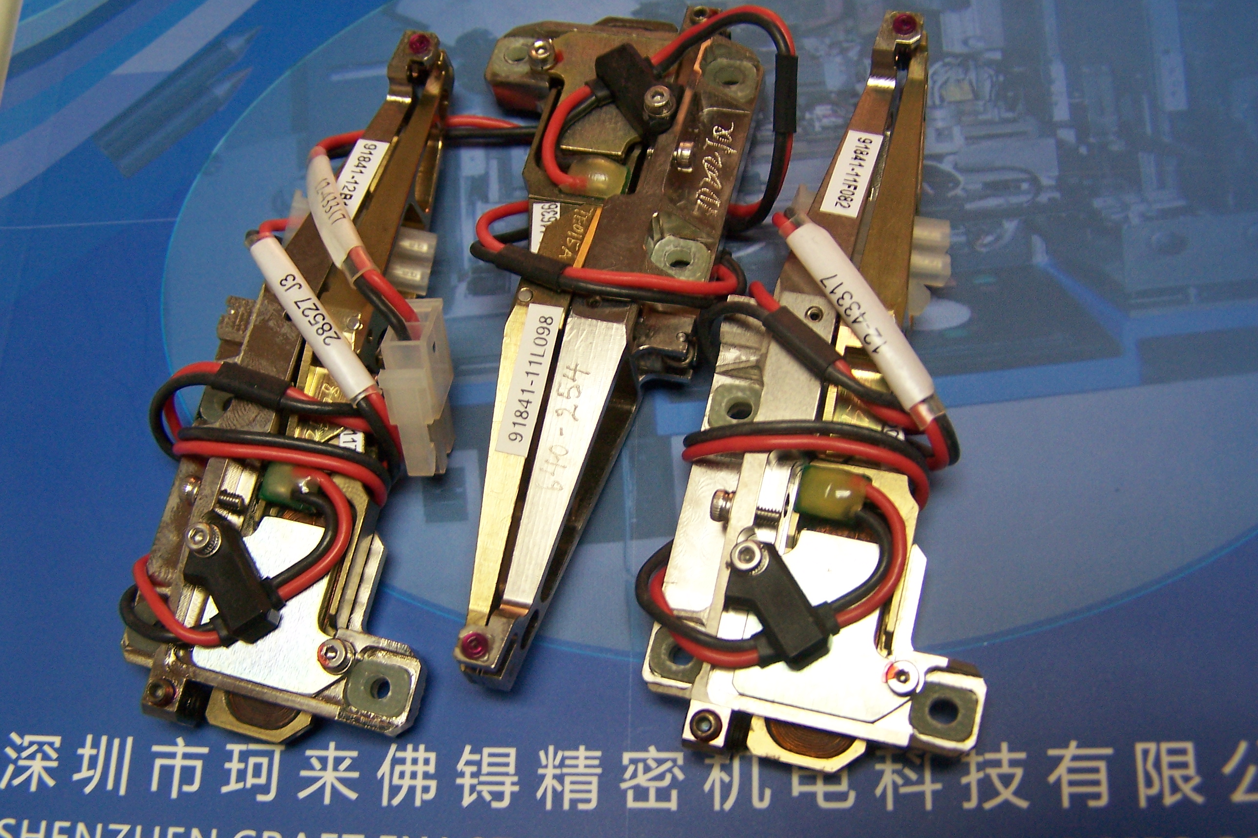 线夹 01-86836（同01-91841）.JPG